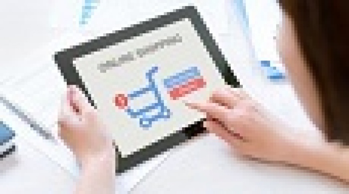 Украинцы все чаще покупают в социальных сетях