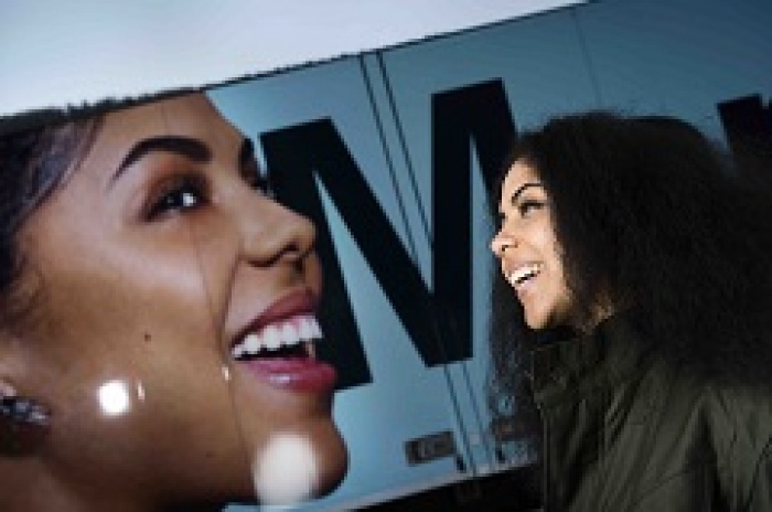 Компания Volvo Trucks снимает реалити-шоу. Придется ли певице Mapei по вкусу дорожная жизнь?