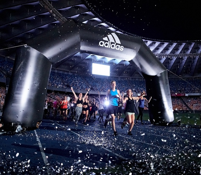 ADIDAS RUNNERS KYIV провел ночной забег ADIDAS RUNNERS NIGHT RUN