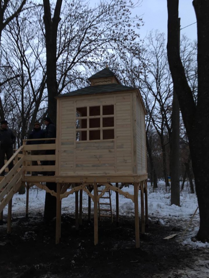 На Кіровоградщині діти вимушені будувати собі будинок