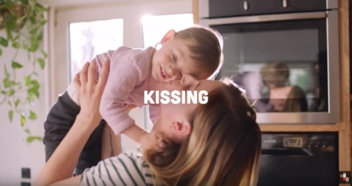 Serviceplan и HiPP научили родителей малышей готовить одной рукой