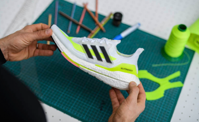 ADIDAS ПРЕДСТАВЛЯЄ ULTRABOOST 21 