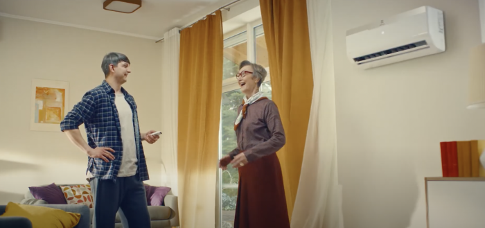 Життя-буття і безліч техніки у новій кампанії Фокстрот