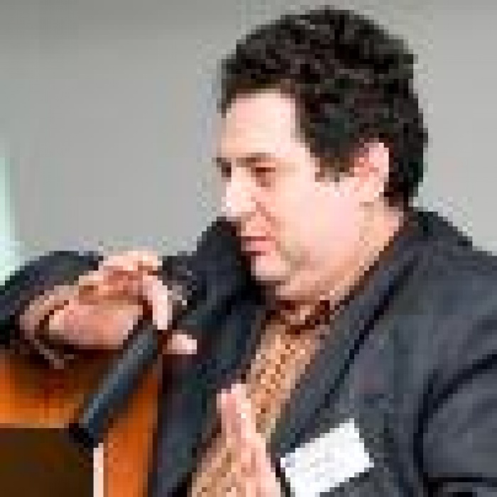 Какие маркетинговые каналы и инструменты являются эффективными в условиях кризиса?