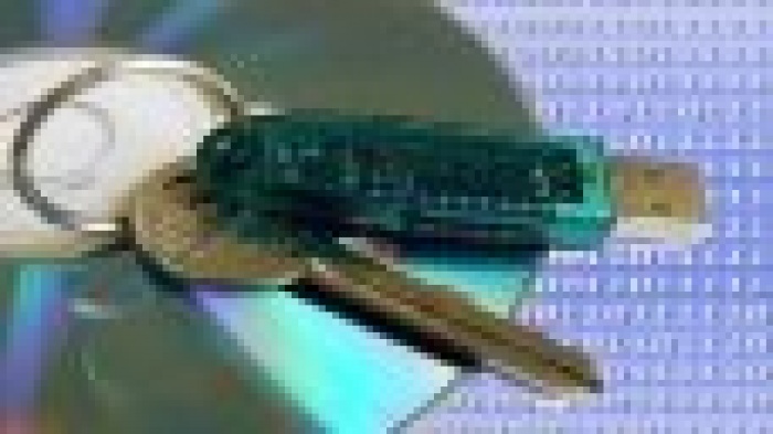 Кабмин определился с порядком хранения персональных баз данных 