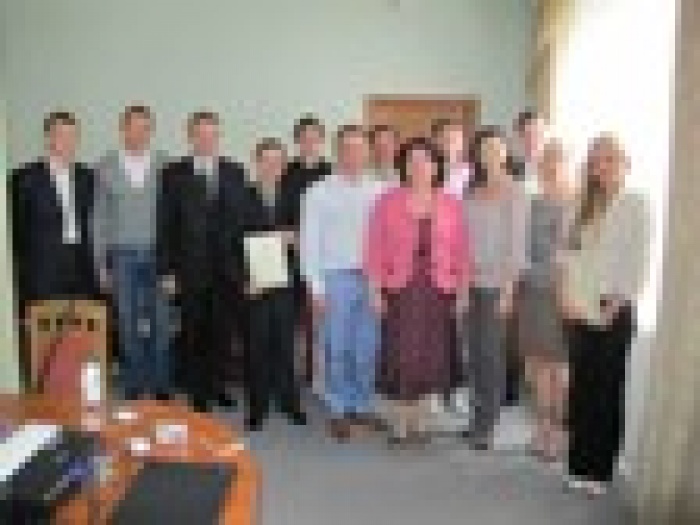 Квалификация на автомобильном рыке. 