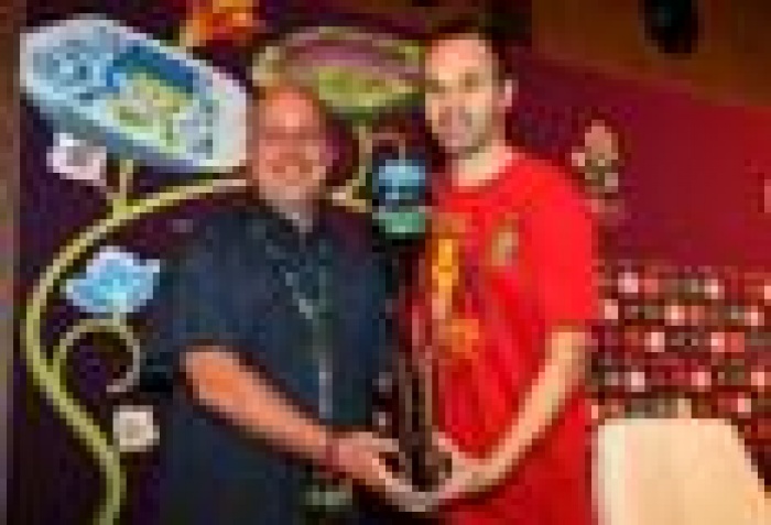 Болельщик из Италии стал победителем конкурса Carlsberg Fan Challenge