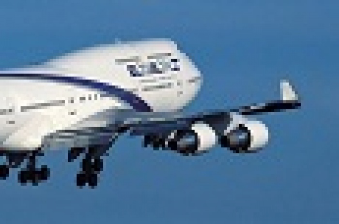 El AL: на высоте 9000 м над землей можно отпраздновать любое событие в самолете