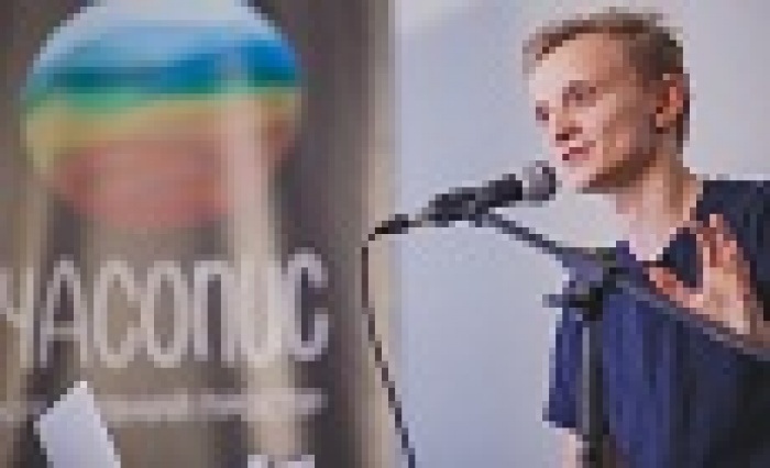 «Прелесть быть дизайнером в том,  что ты можешь организовать все, что хочешь»